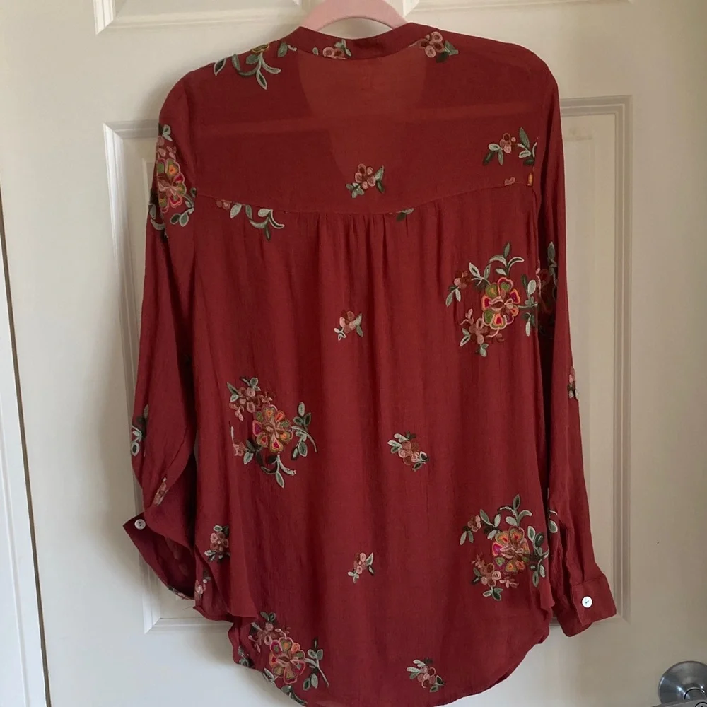 fig and flower Rust Red Floral Button-Up Blouse - Picture 4 of 4